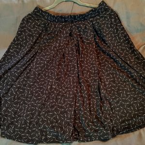 LuLaRoe Madison large NWOT apples print